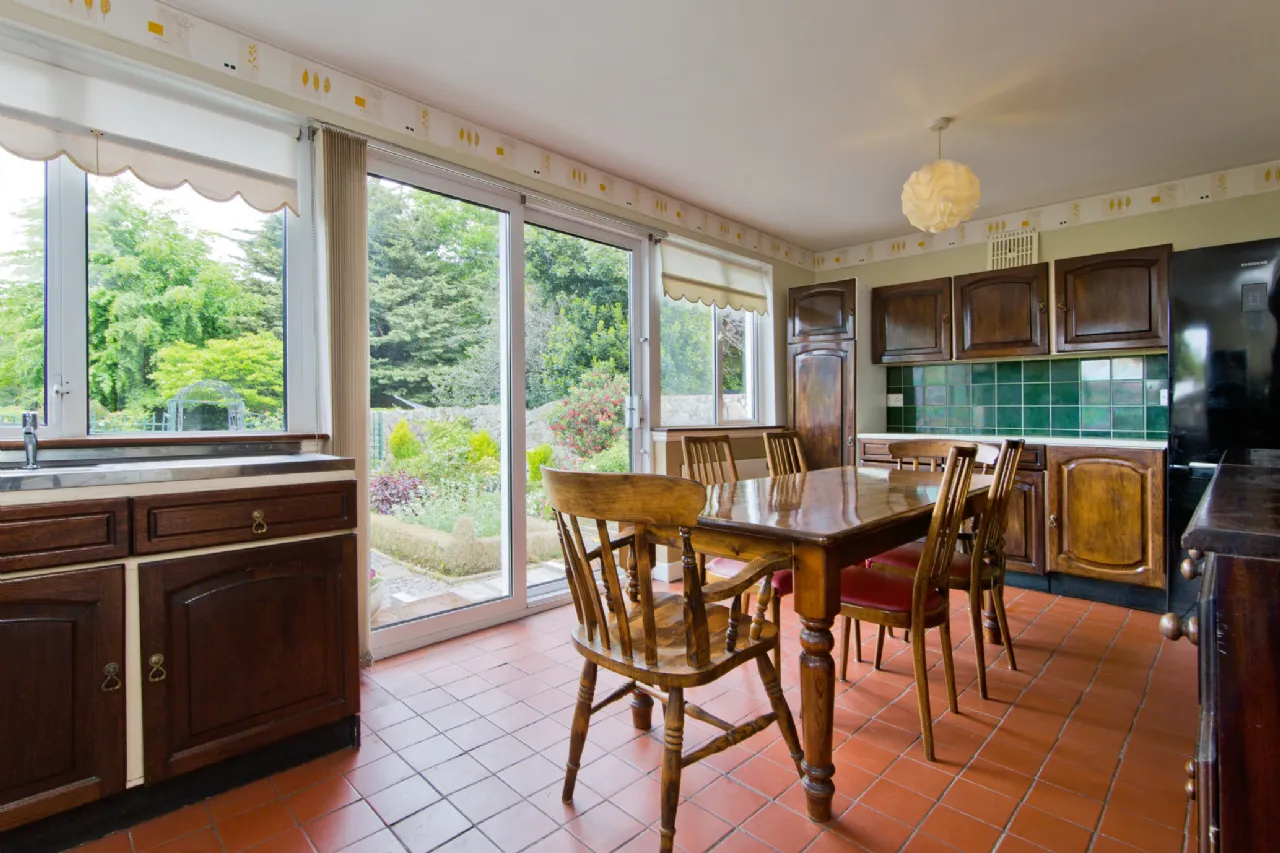 Photo of 256 Merrion Road, Ballsbridge, Dublin 4, D04 R9T1