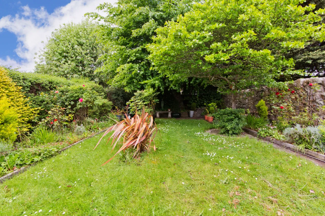 Photo of 256 Merrion Road, Ballsbridge, Dublin 4, D04 R9T1