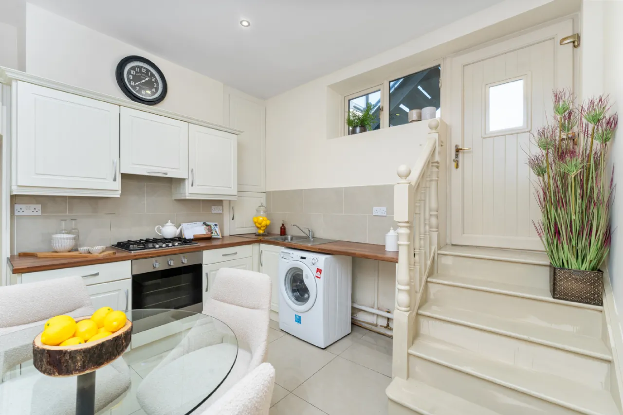 Photo of 145 Richmond Road, Drumcondra, Dublin 3, D03 F992