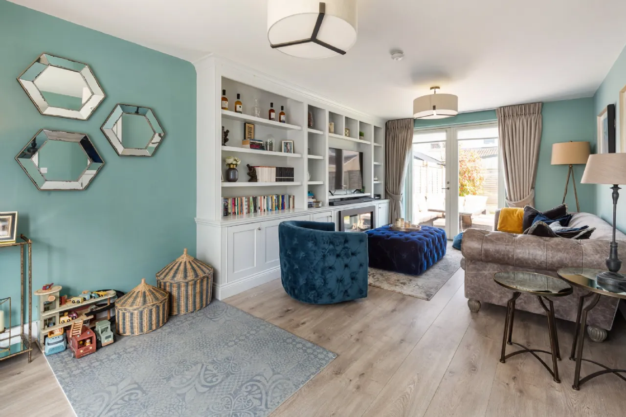 Photo of 3 Diswellstown Place, Hamilton Park, Dublin 15, D15 EP8R