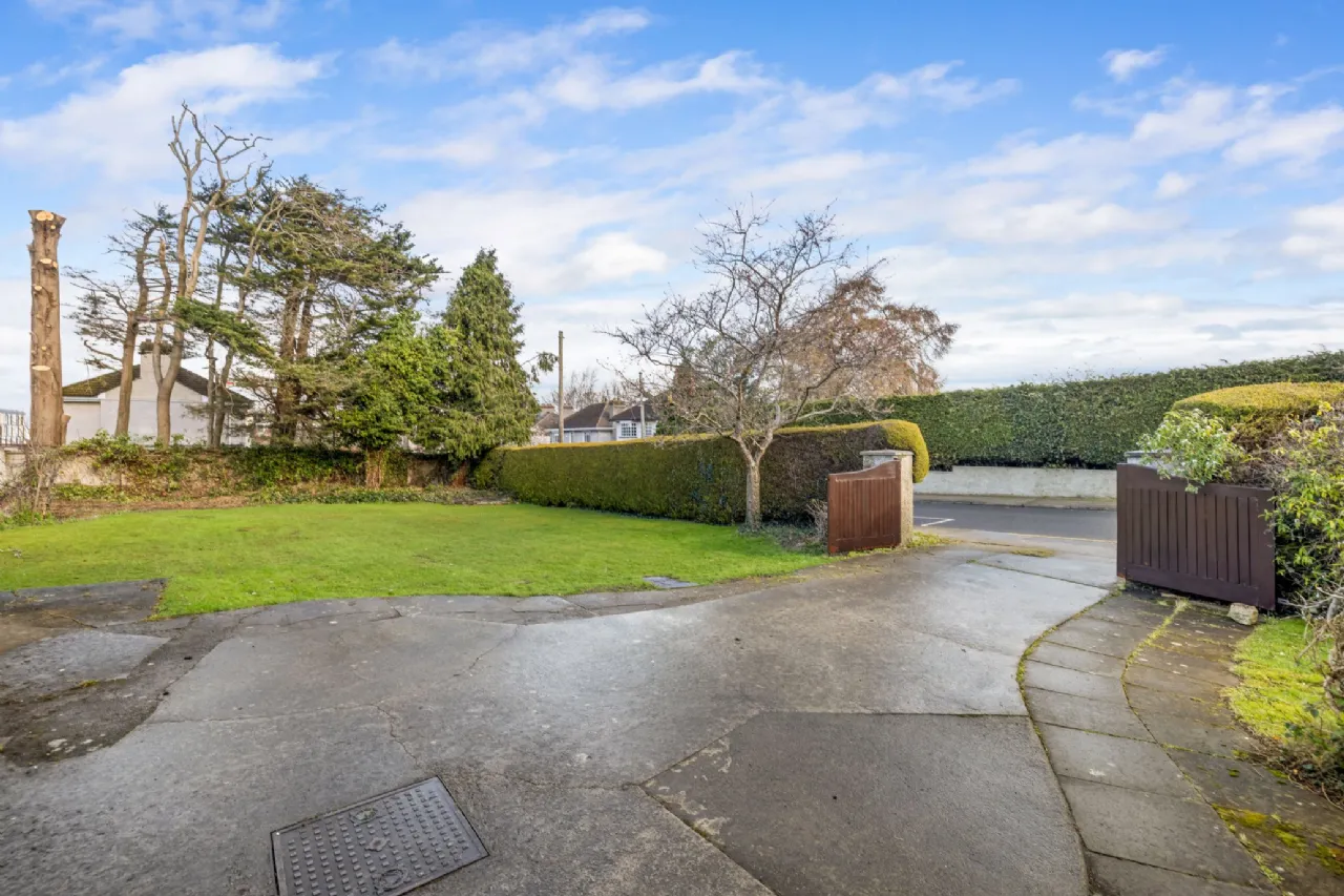 Photo of 89 Foster Avenue, Mount Merrion, Co. Dublin, A94 N527