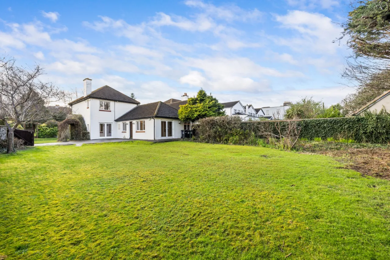 Photo of 89 Foster Avenue, Mount Merrion, Co. Dublin, A94 N527