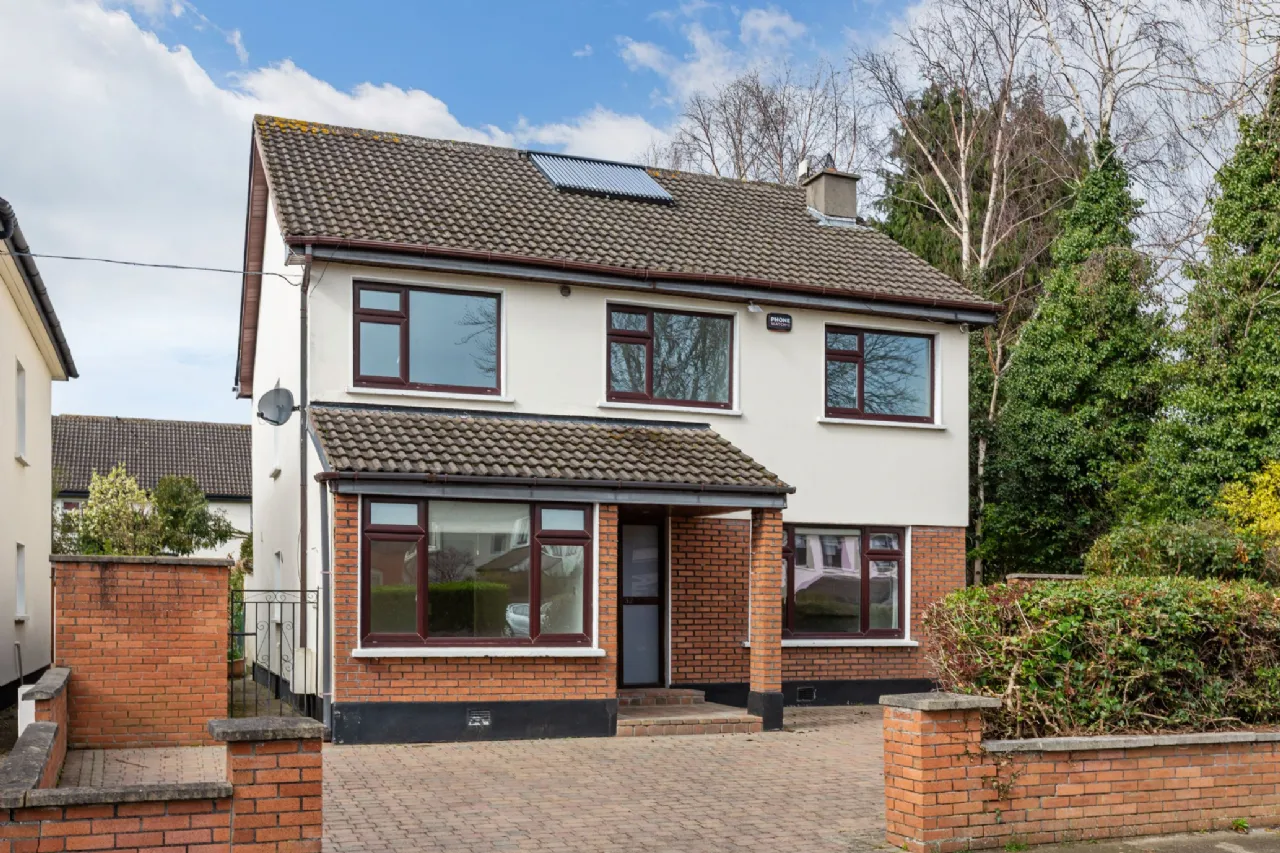 Photo of 32 Lynwood, Dundrum, Dublin 16, D16 N9W2