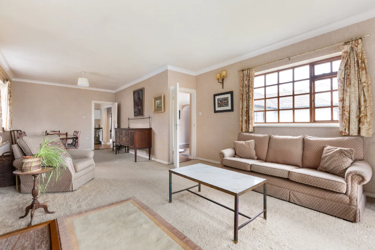 Photo of Cragleigh, Leopardstown Road, Leopardstown, Dublin 18, D18 P2N3