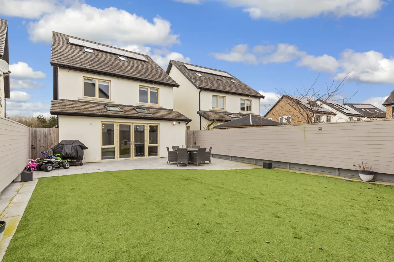 Photo of 16 Hollywoodrath Road, Hollystown, Dublin 15, D15 P2YH