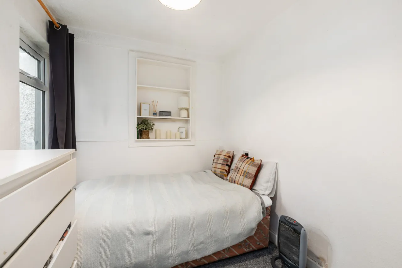 Photo of 1 Bregia Road, Cabra, Dublin 7, D07 Y6V2