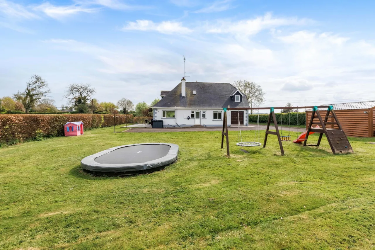 Photo of Castlecor, Oldcastle, Co Meath, A82 WR15