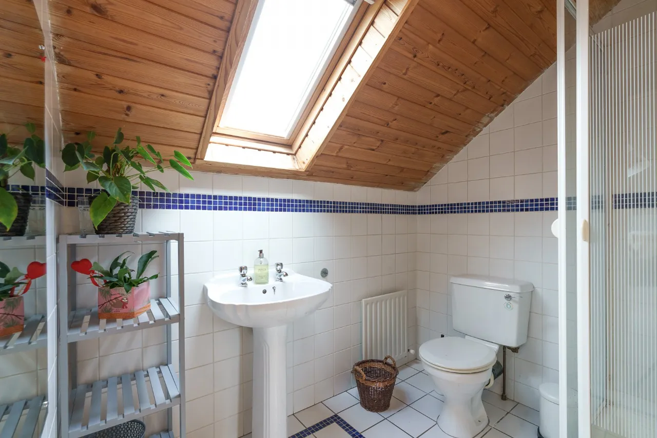 Photo of 10 Kentfield, Shankill, Dublin 18, D18 KX02