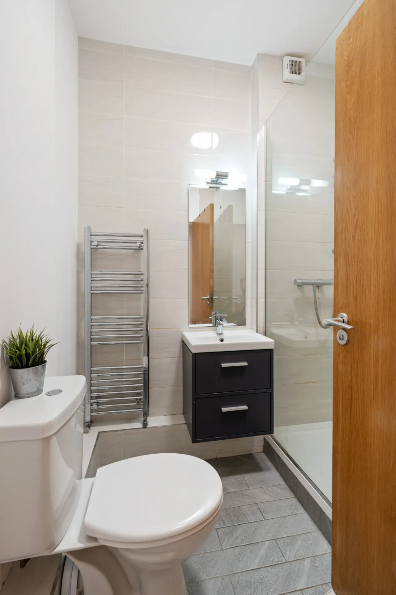 Photo of 9 Semple House, Custom House Square, IFSC, Dublin 1, D01 W242