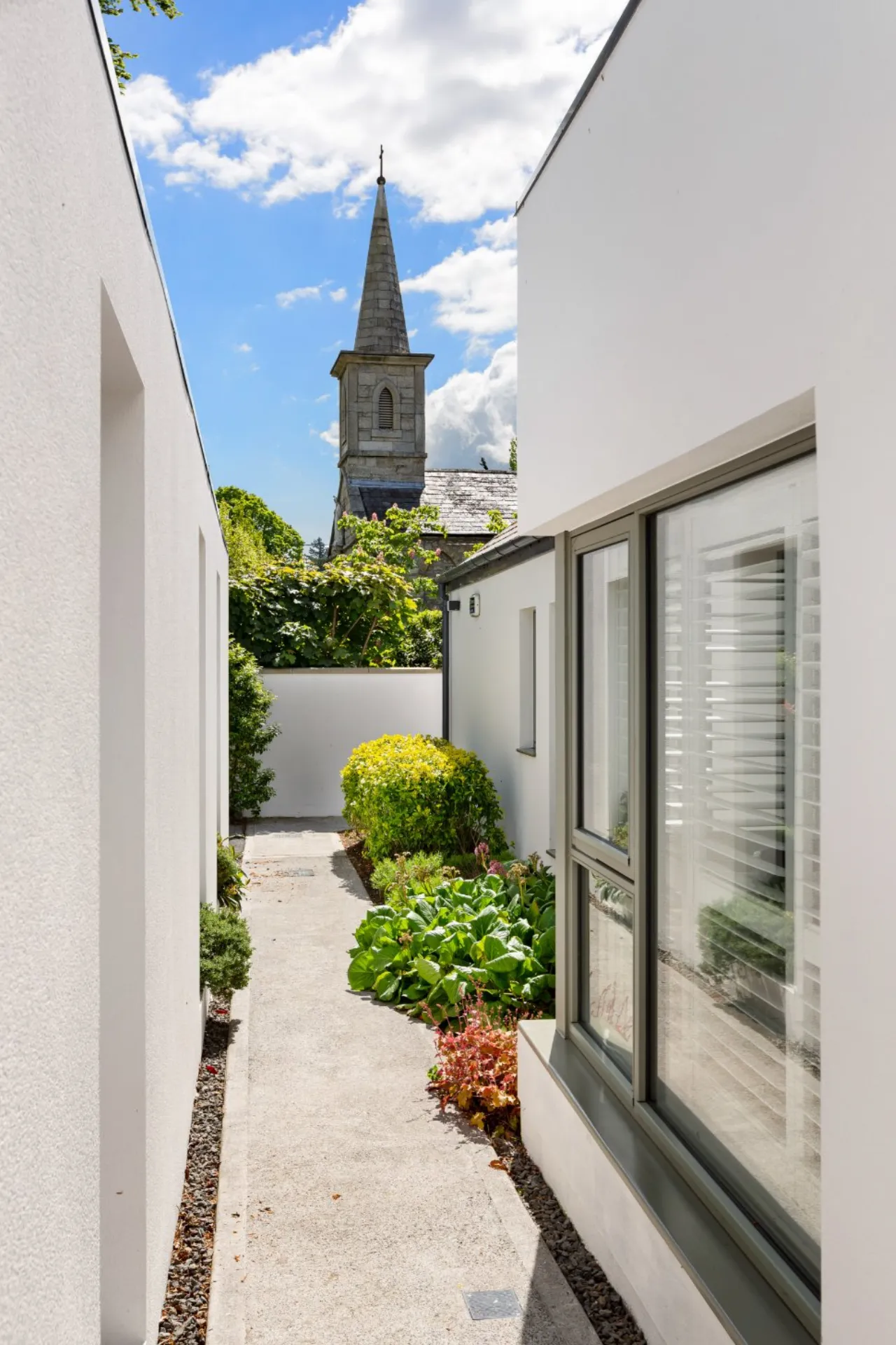 Photo of The Farmhouse, Sandyford Village, Sandyford, Dublin 18, D18 N23T