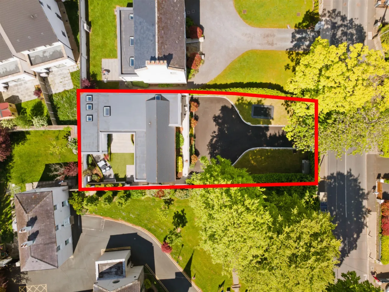 Photo of The Farmhouse, Sandyford Village, Sandyford, Dublin 18, D18 N23T