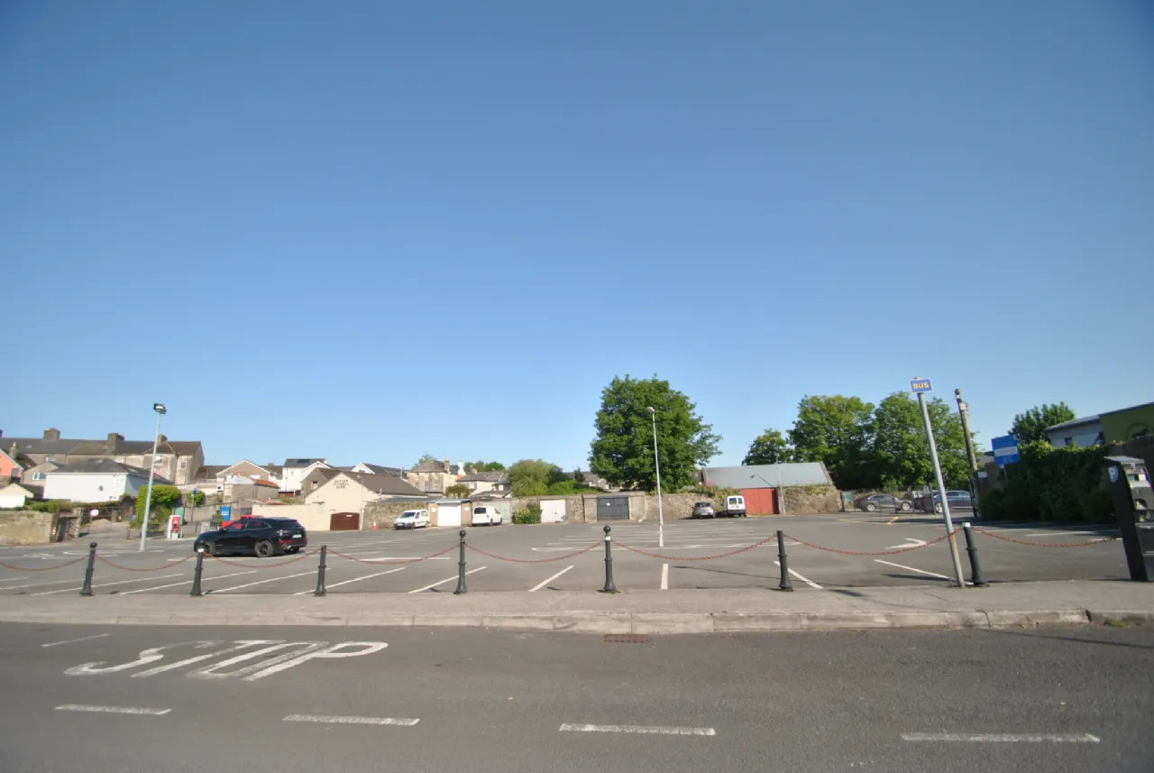Photo of Grove Street, Roscrea, Co. Tipperary, E53 X822