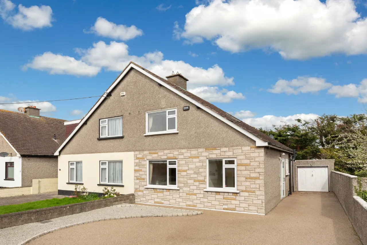 Photo of 1 Ashtown Grove, Navan Road, Dublin 7, D07 H527