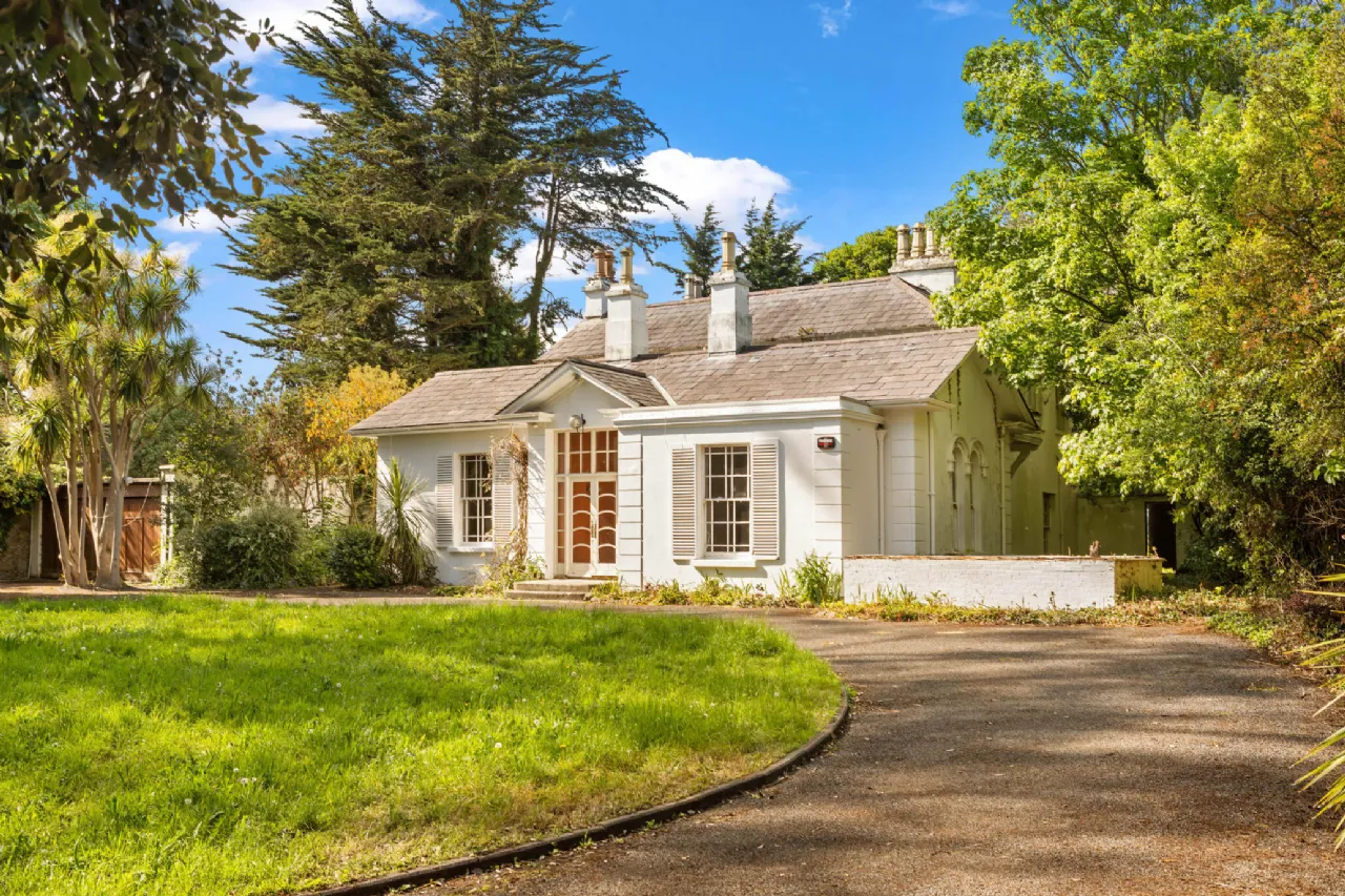Photo of Lissadrone, Killiney Hill Road, Killiney, Co Dublin, A96HW74