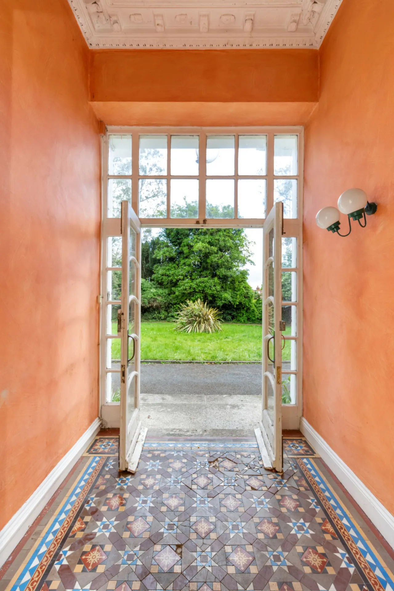 Photo of Lissadrone, Killiney Hill Road, Killiney, Co Dublin, A96HW74
