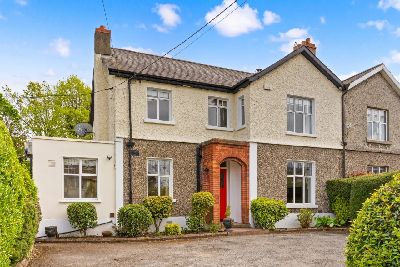 Photo of 122 Booterstown Avenue, Booterstown, Co. Dublin, A94 XY79