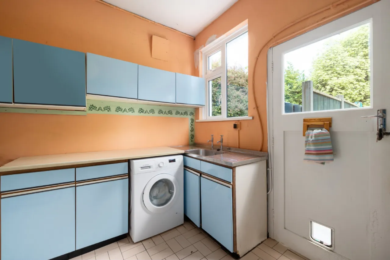 Photo of Mineview, 5 Ferndale Road, Shankill, Rathmichael, Dublin 18, D18 E6P7