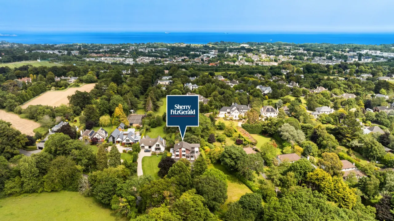 Photo of Mineview, 5 Ferndale Road, Shankill, Rathmichael, Dublin 18, D18 E6P7
