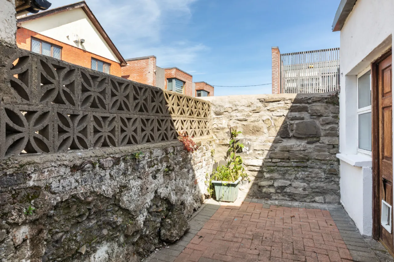 Photo of 6 Avondale Avenue, Phibsborough, Dublin 7
