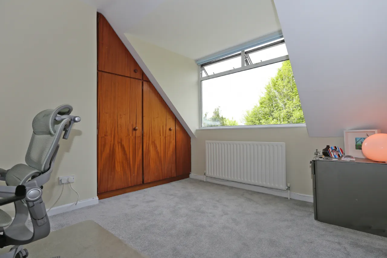 Photo of 3 Clifton Close, Ennis Road, Limerick, V94 EHY7