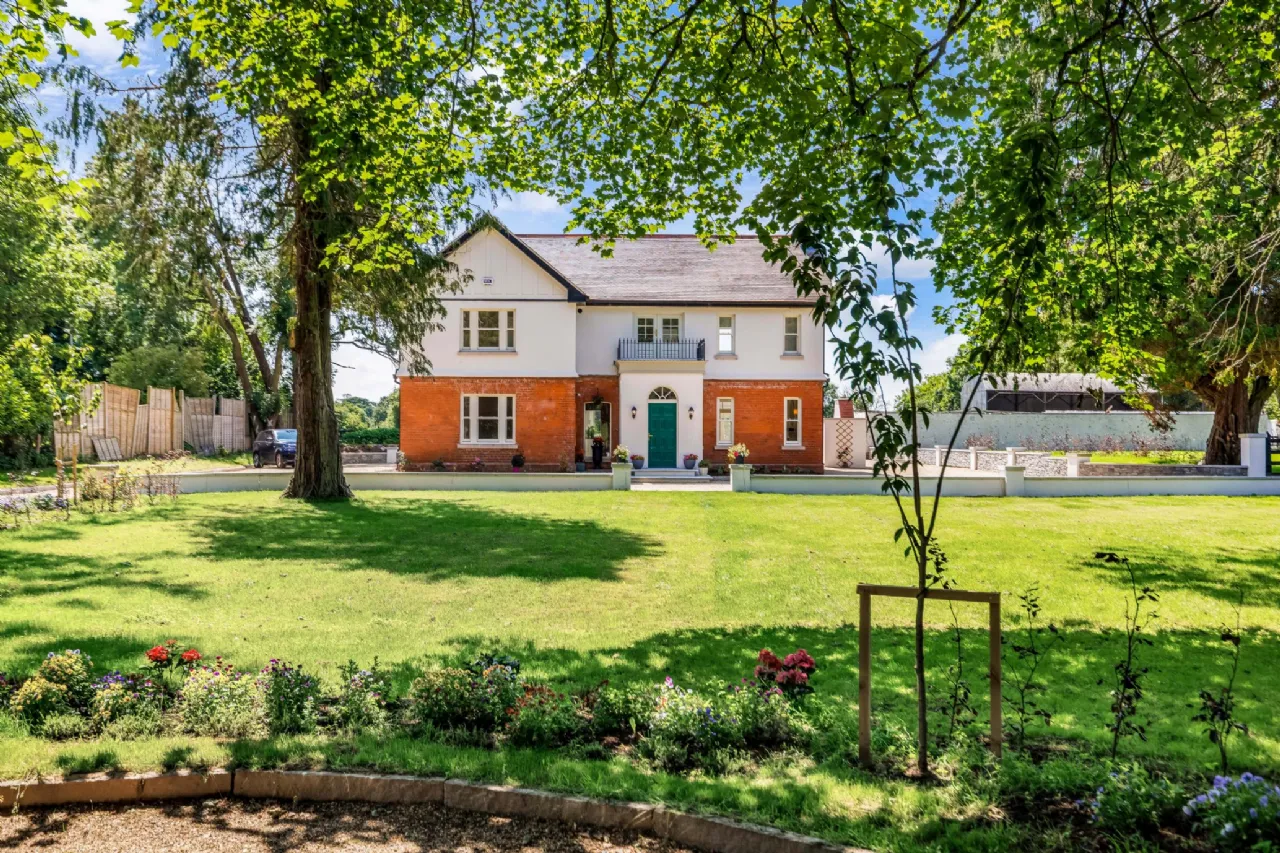 Photo of Cherryfield Lodge, Ballysax, Curragh, County Kildare, R56W954