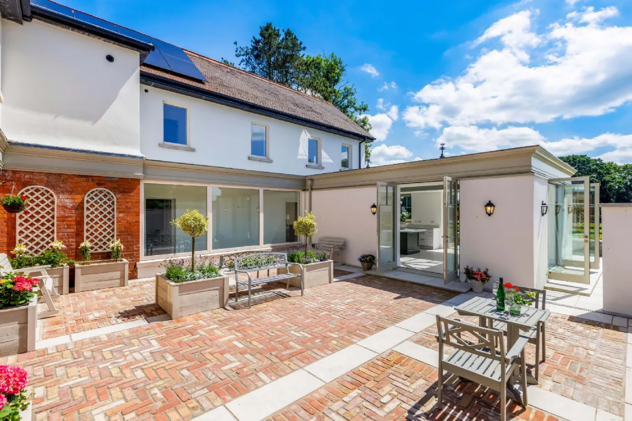 Photo of Cherryfield Lodge, Ballysax, Curragh, County Kildare, R56W954