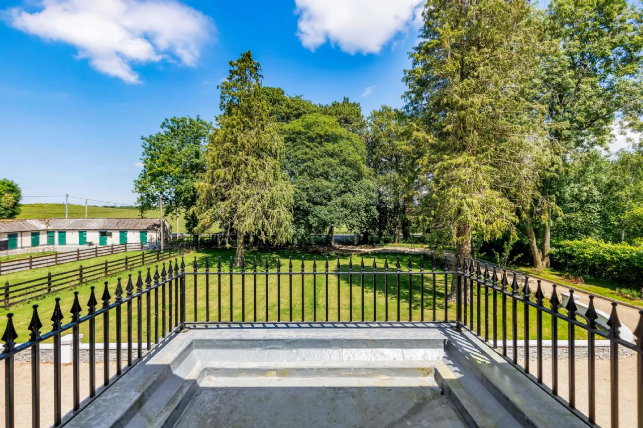Photo of Cherryfield Lodge, Ballysax, Curragh, County Kildare, R56W954
