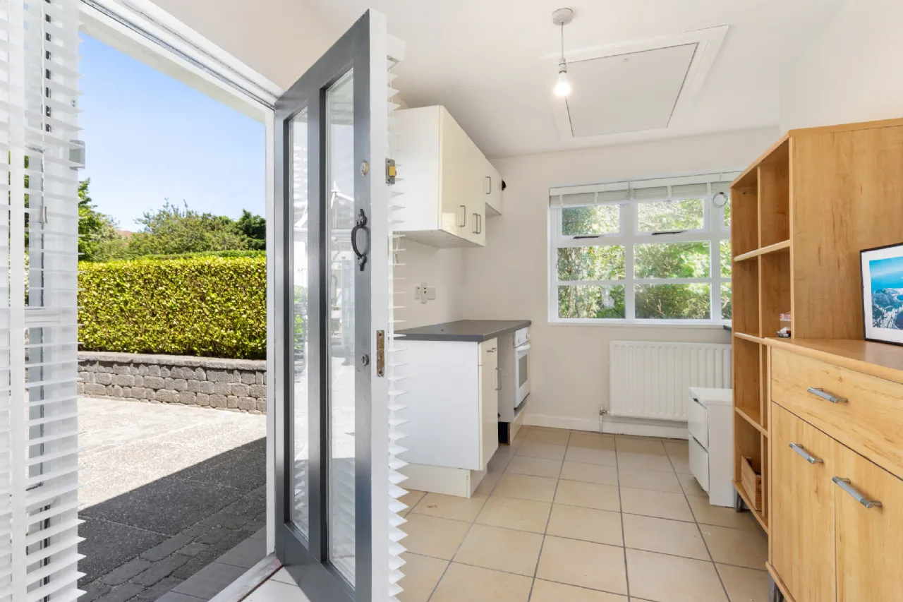 Photo of Stanmore, Stillorgan Road, Foxrock, Dublin 18, D18 T9N4