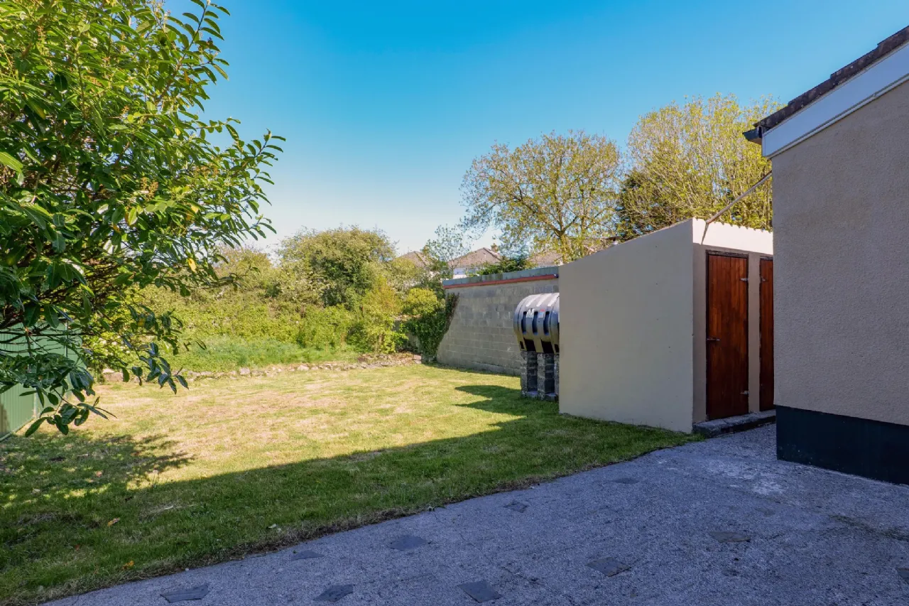 Photo of 3 Beach Close, Renmore, Galway, H91 P5F1
