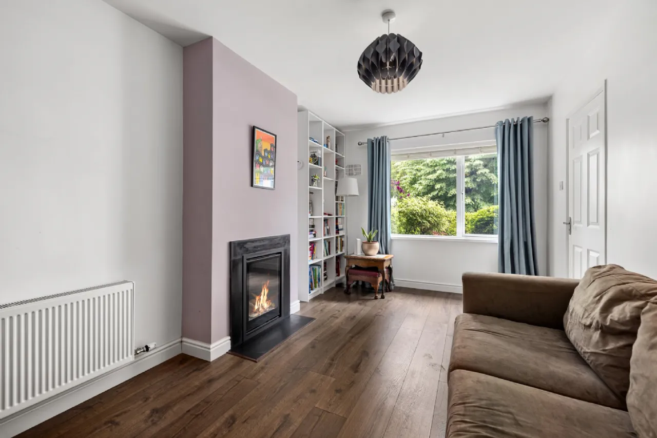 Photo of 59 Dorney Court, Shankill, Dublin 18, D18 V5W5