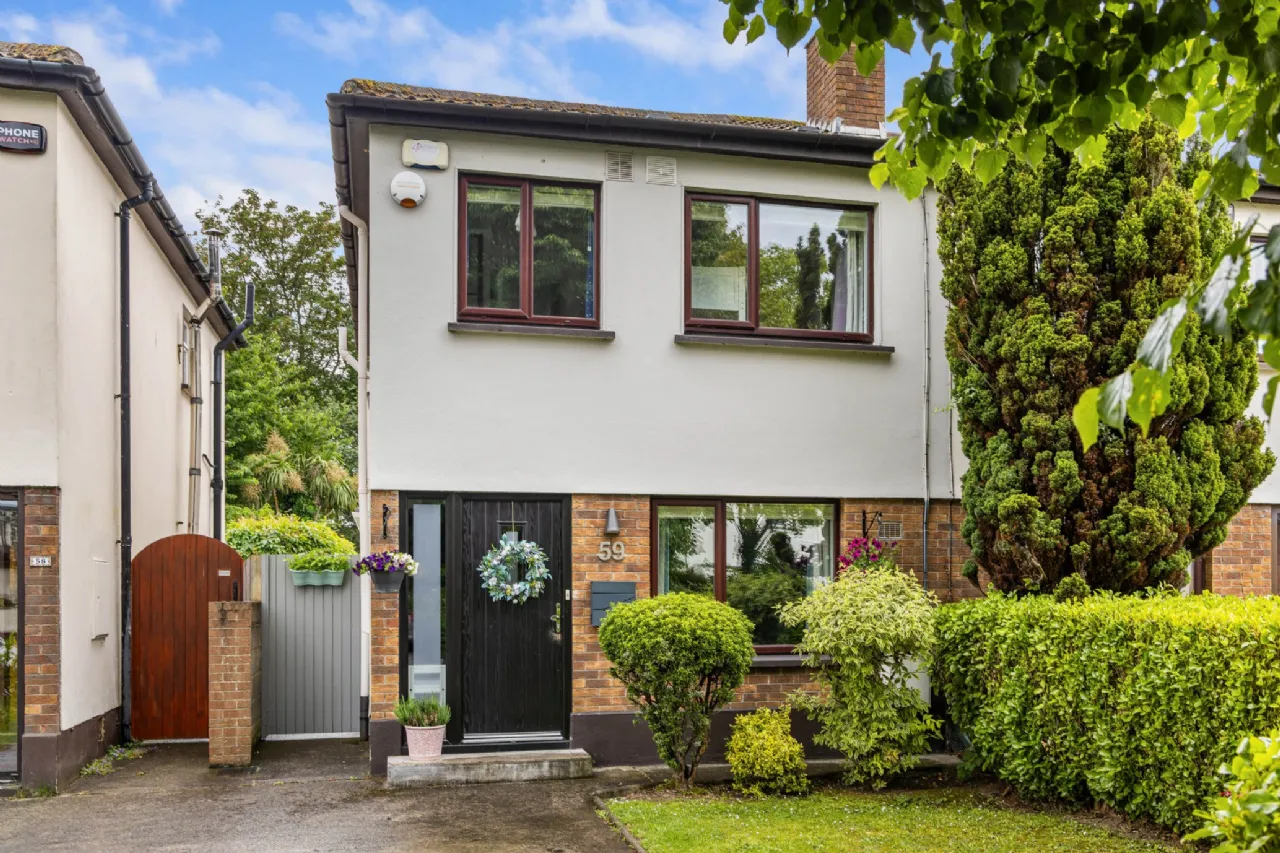 Photo of 59 Dorney Court, Shankill, Dublin 18, D18 V5W5