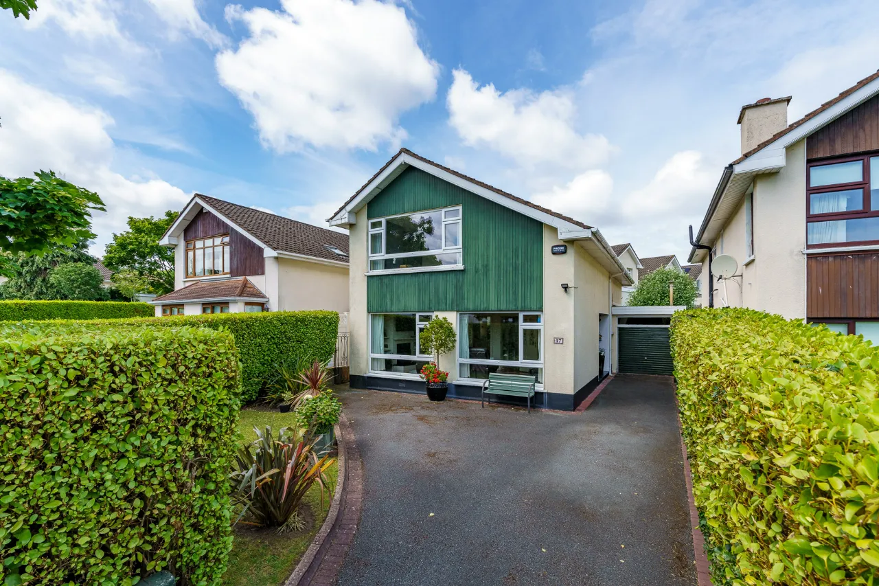 Photo of 47 Kerrymount Rise, Foxrock, Dublin 18, D18 X7T3