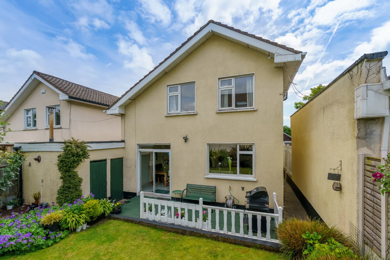 Photo of 47 Kerrymount Rise, Foxrock, Dublin 18, D18 X7T3