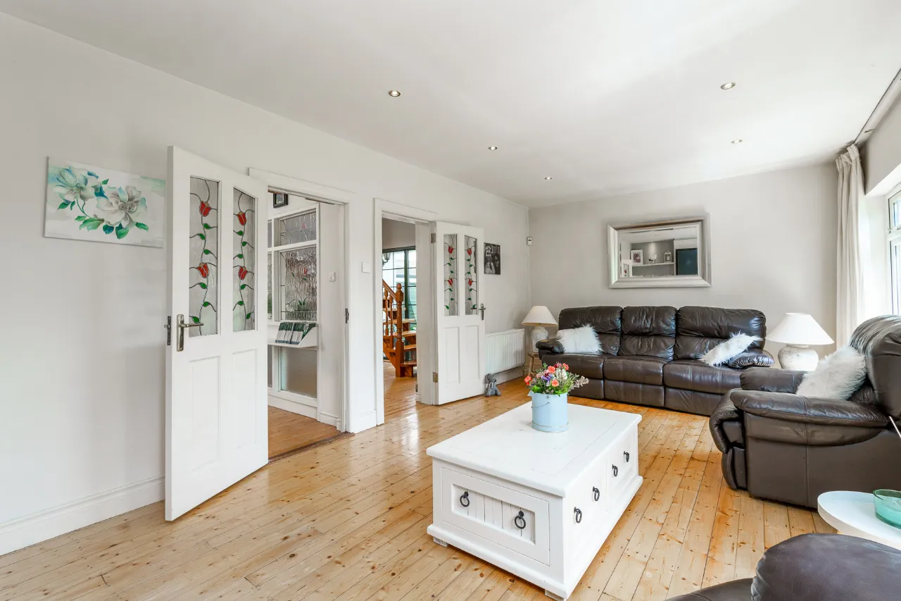 Photo of 47 Kerrymount Rise, Foxrock, Dublin 18, D18 X7T3
