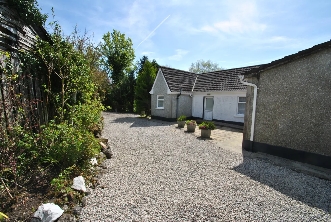 Photo of Greenlawn, Ashbury, Roscrea, Co. Tipperary, E53 ED60