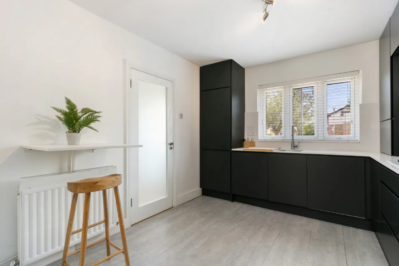 Photo of 48 Castle Court, Killiney Hill Road, Killiney, Co Dublin, A96R127