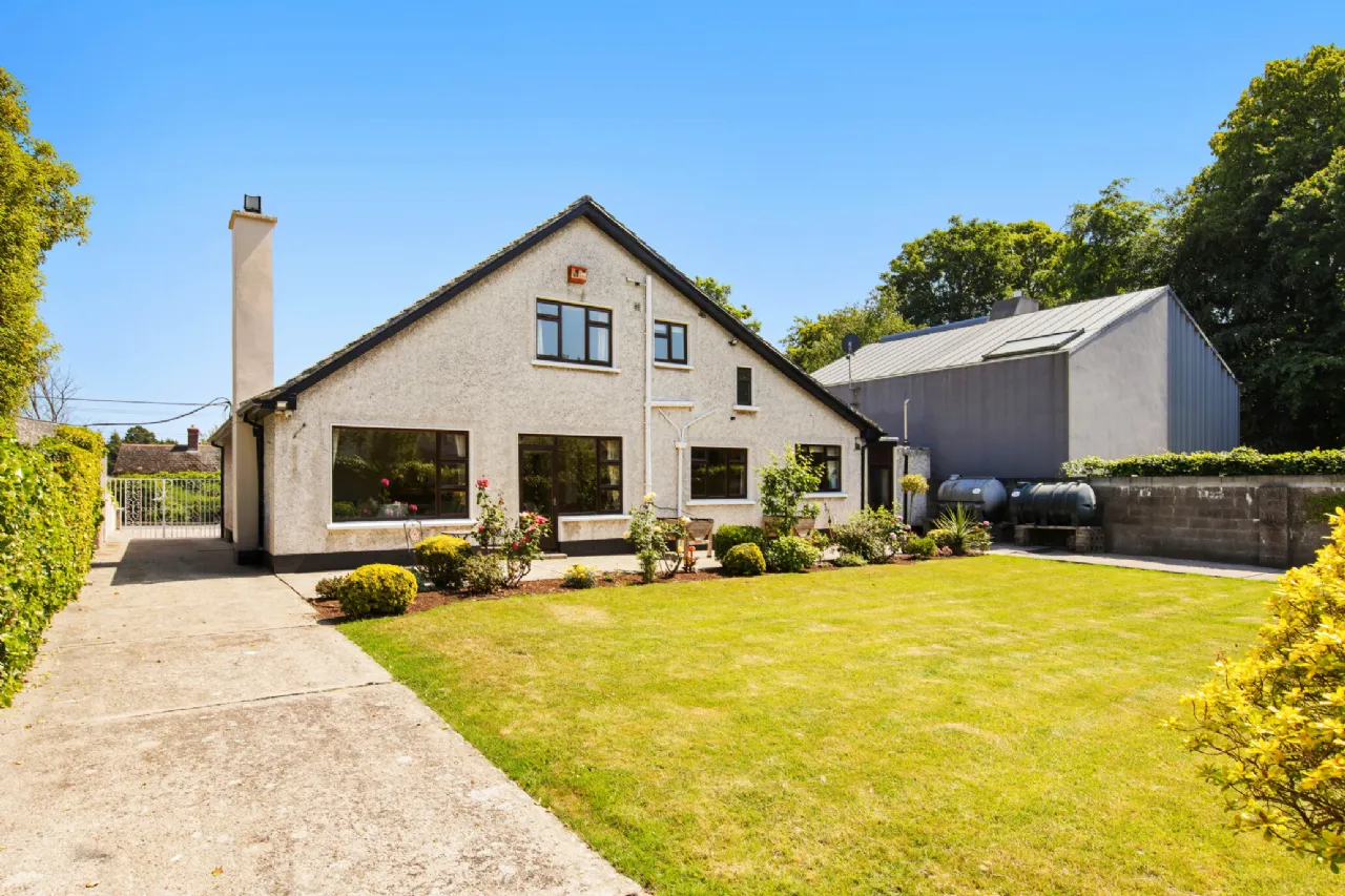 Photo of 2 Stradbrook Lawn, Blackrock, Co. Dublin, A94 K277