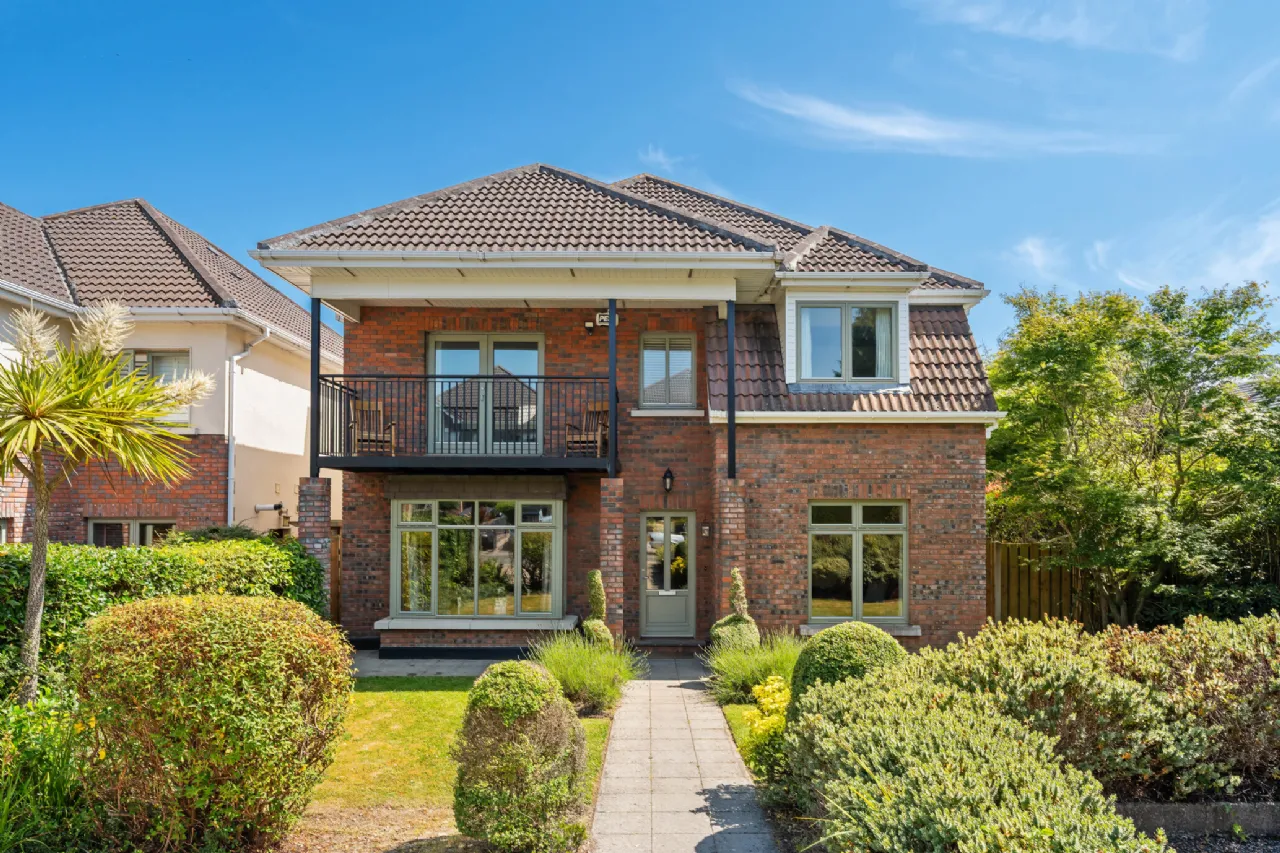 Photo of 27 Cairnfort, Stepaside, Dublin 18, D18 K768