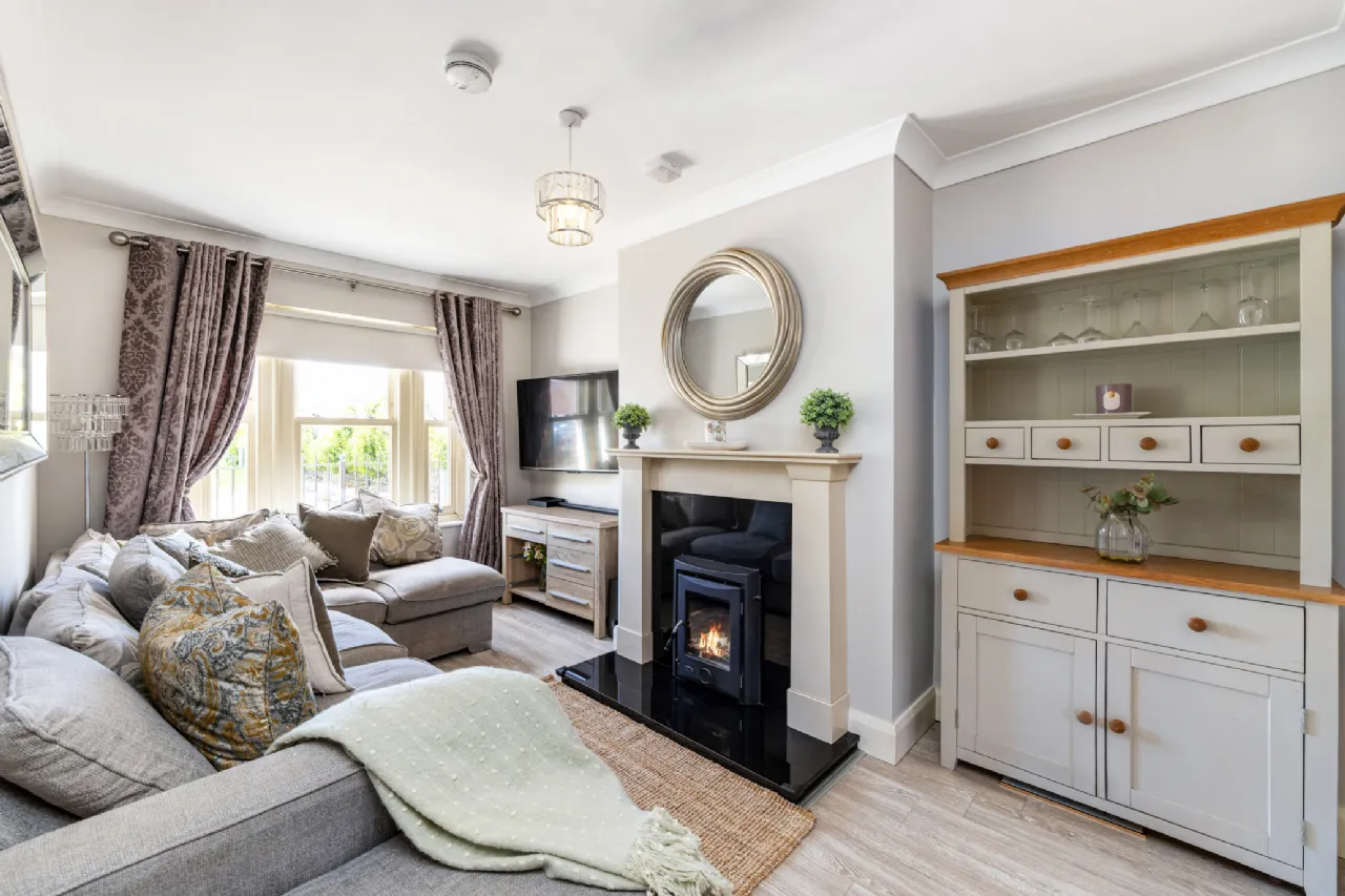 Photo of 10 Tapton, Murphystown Road, Leopardstown, Dublin 18, D18 DP48