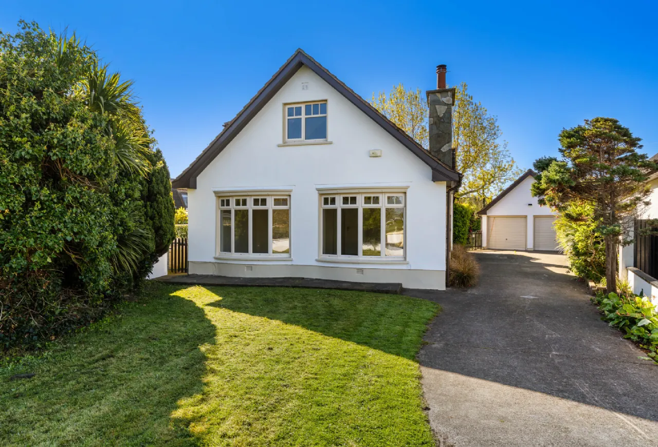 Photo of 22 Sutton Lawns, Sutton, Dublin 13, D13 Y0H1