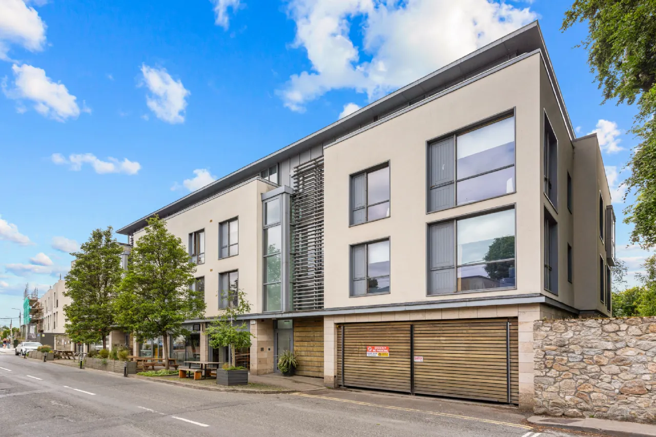 Photo of 2 The Watermint, Bray Road, Cabinteely, Dublin 18, D18 A2F5