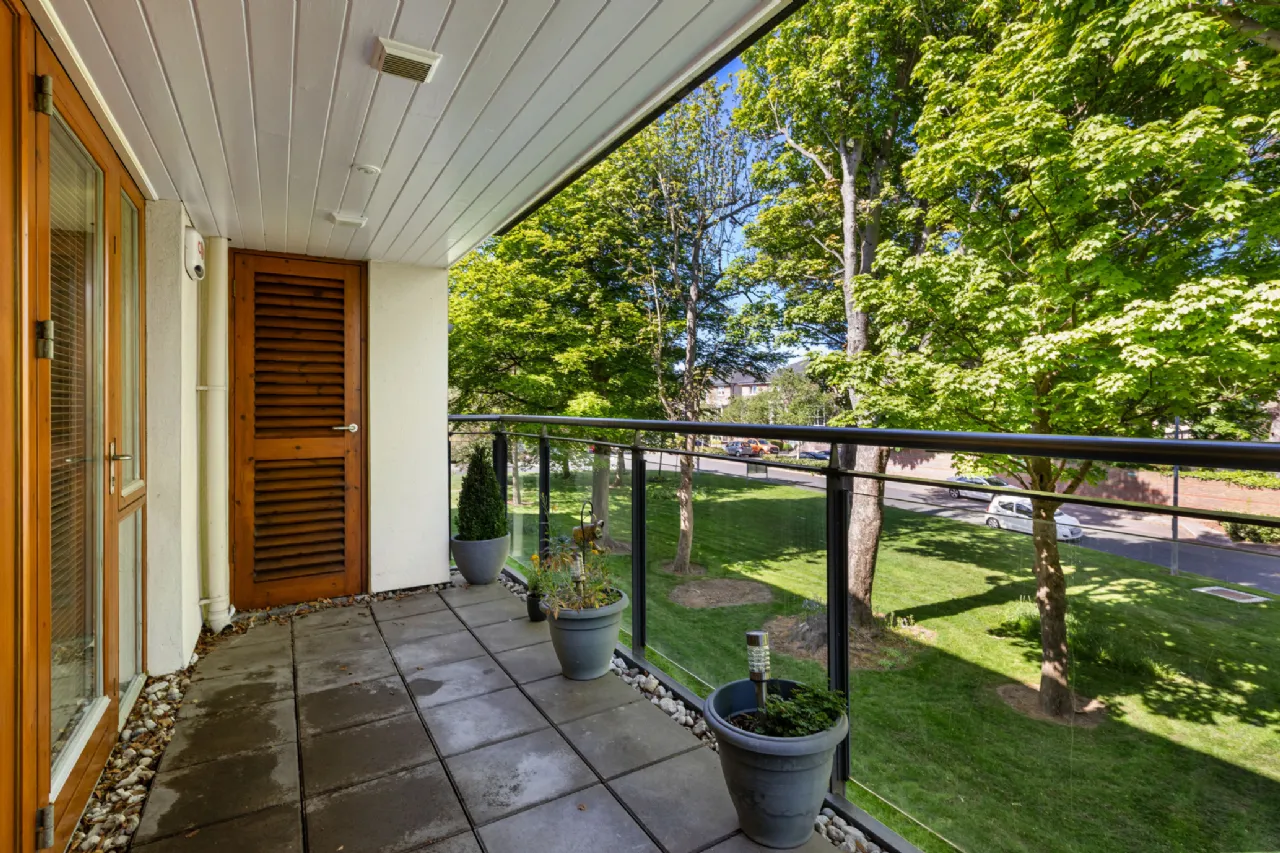 Photo of 9 Sefton Hall, Kelston, Foxrock, Dublin 18, D18 H312