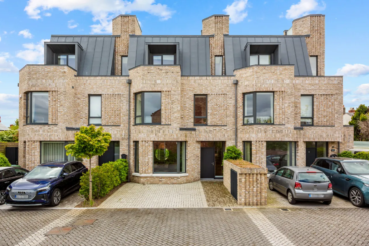 Photo of 19 Annesley Gardens, Ranelagh, Dublin 6, D06 V1Y2