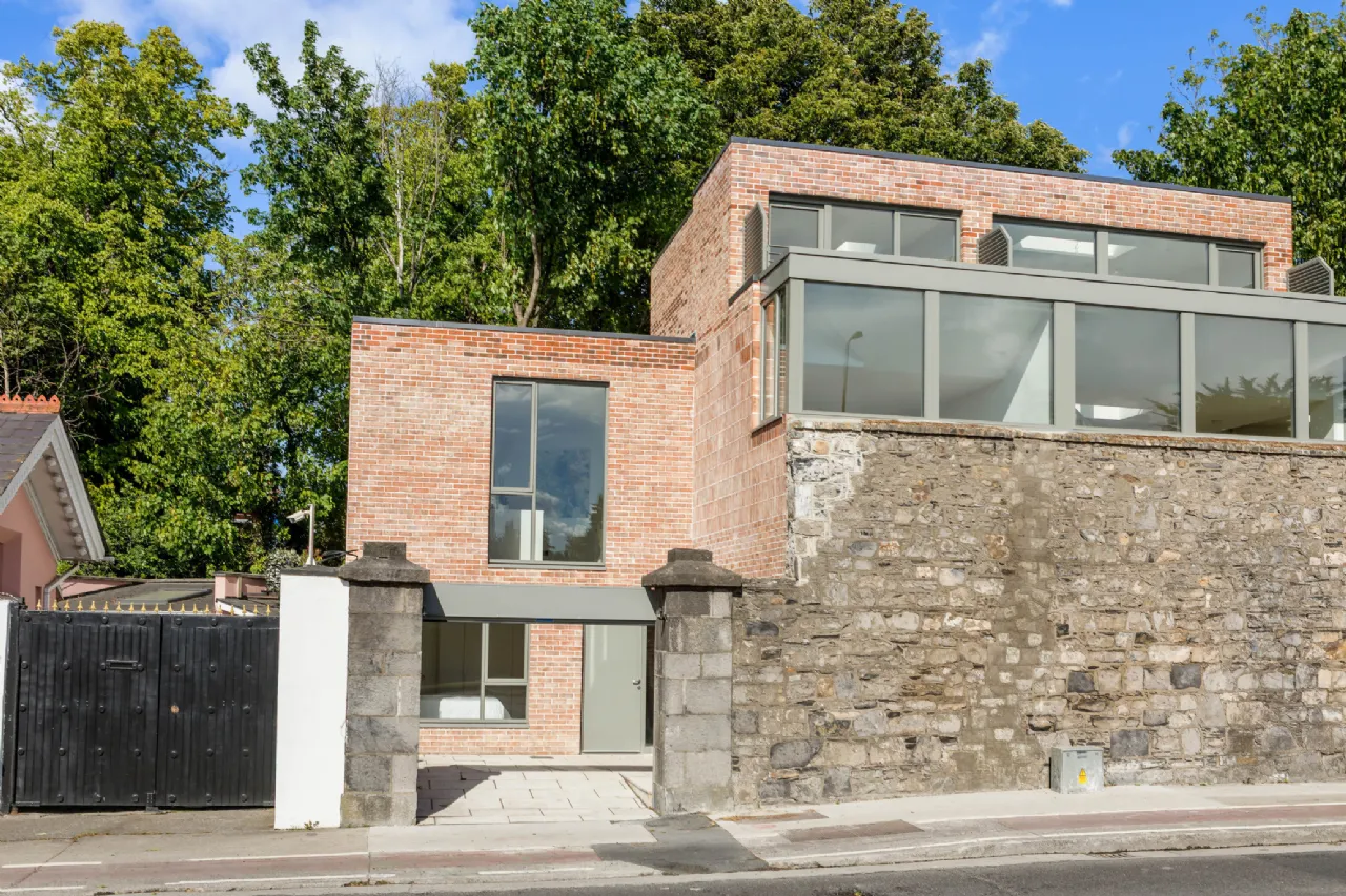 Photo of Belville Mews, 4 Stillorgan Road, Donnybrook, Dublin 4, D04 P8W6