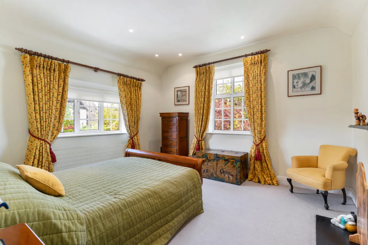 Photo of Woodview, Gordon Avenue, Dublin 18, D18 N7Y0