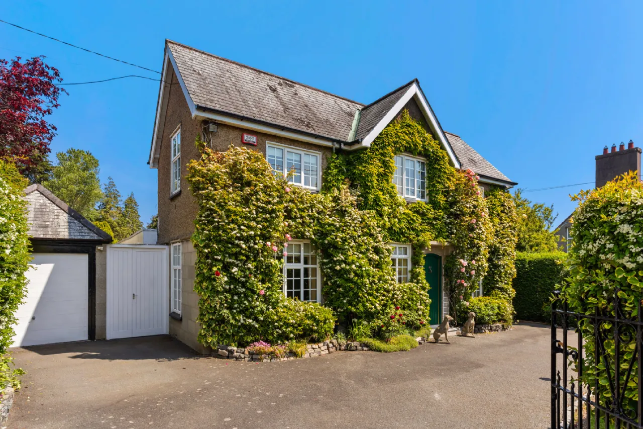 Photo of Woodview, Gordon Avenue, Dublin 18, D18 N7Y0