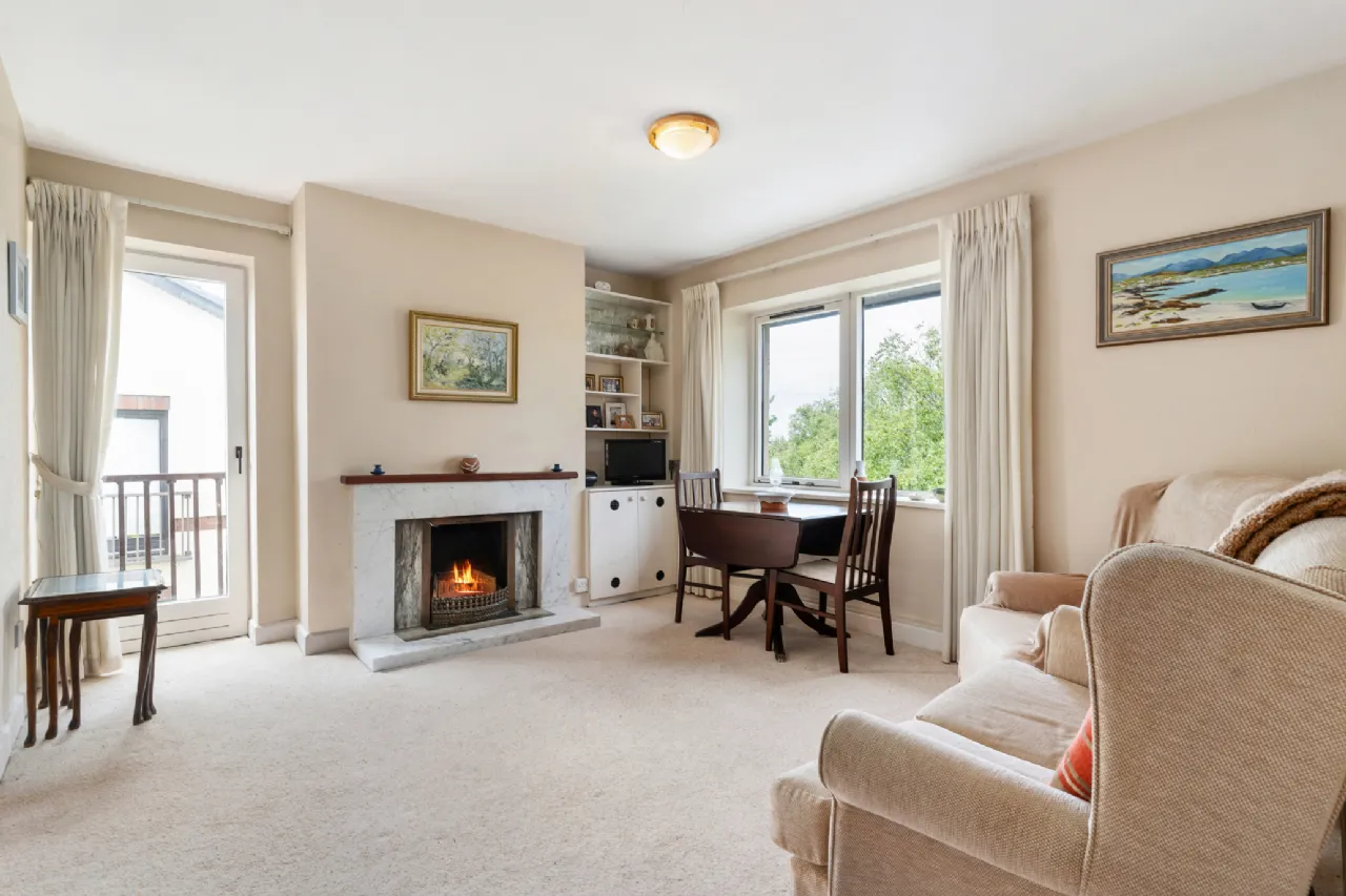 Photo of 33 The Oaks, Stradbrook Hill, Blackrock, Co. Dublin, A94 Y342