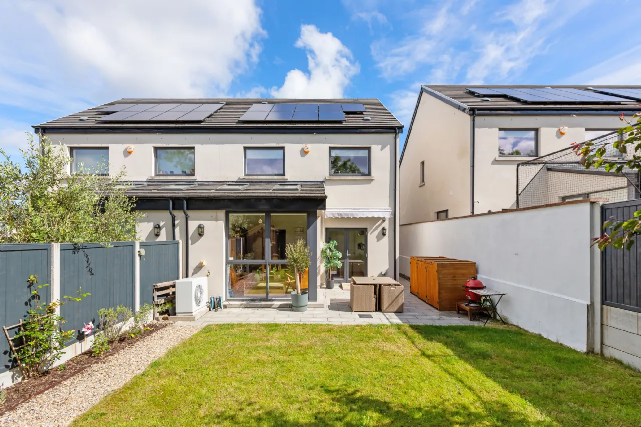 Photo of 23 The Avenue, Carrickmines Manor, Carrickmines, Dublin 18, D18 V10A