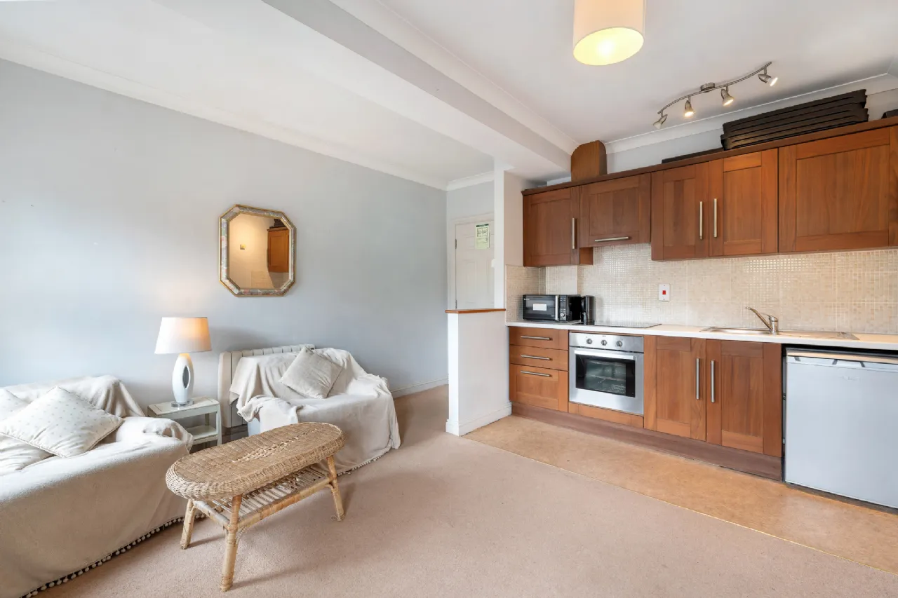 Photo of Apartment 6, 31-32 Windsor Court, Dublin 2, D02 HC83
