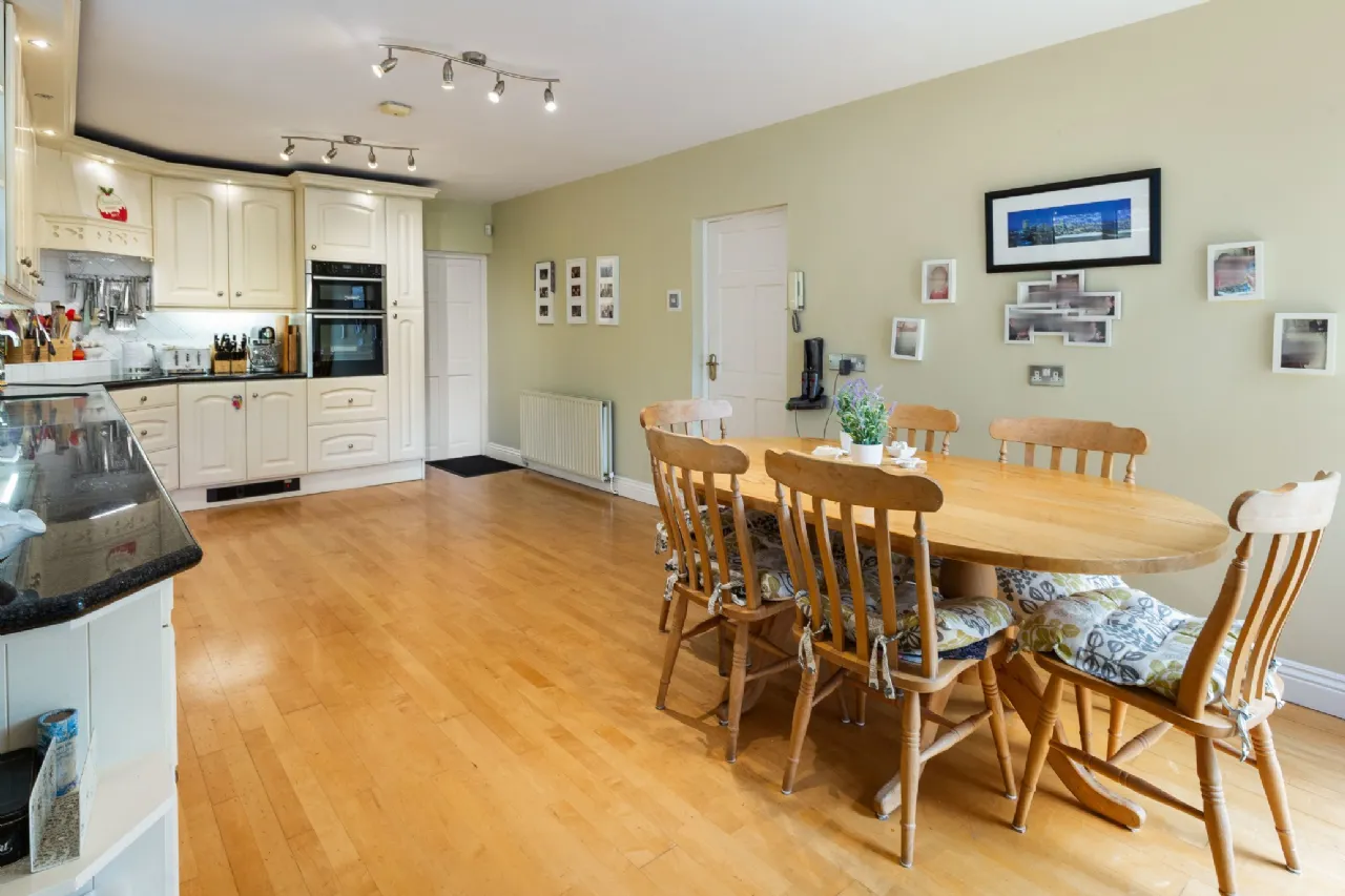 Photo of 41 Deerpark Road, Castleknock, Dublin 15, D15 E8NT